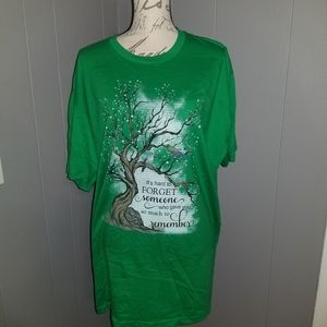 Womens short sleeve T-shirt